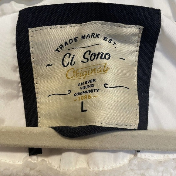 Ci Sono Vest Sherpa Lined Hooded Puffer Vest, Jacket, Coat Size L - Picture 4 of 15